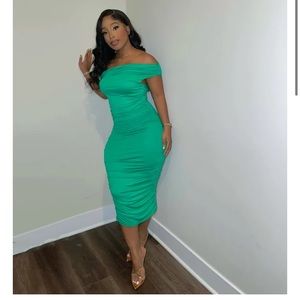 Too cute midi Dress (Cosmo)